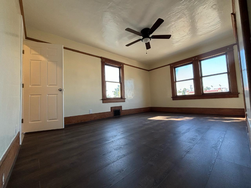 526 W 49Th St Los Angeles, Ca ##Ca - Photo 4 of 8