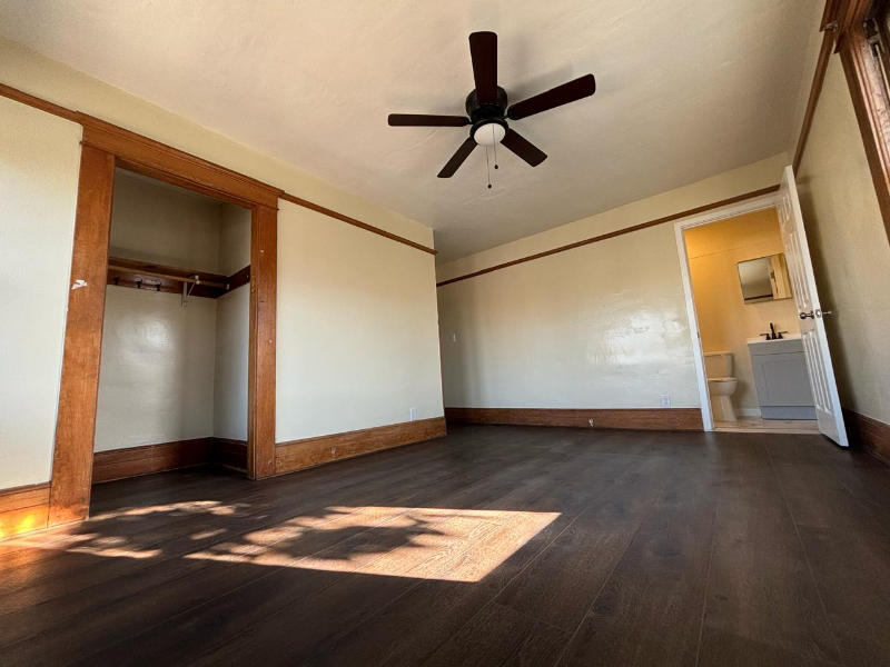 526 W 49Th St Los Angeles, Ca ##Ca - Photo 6 of 8