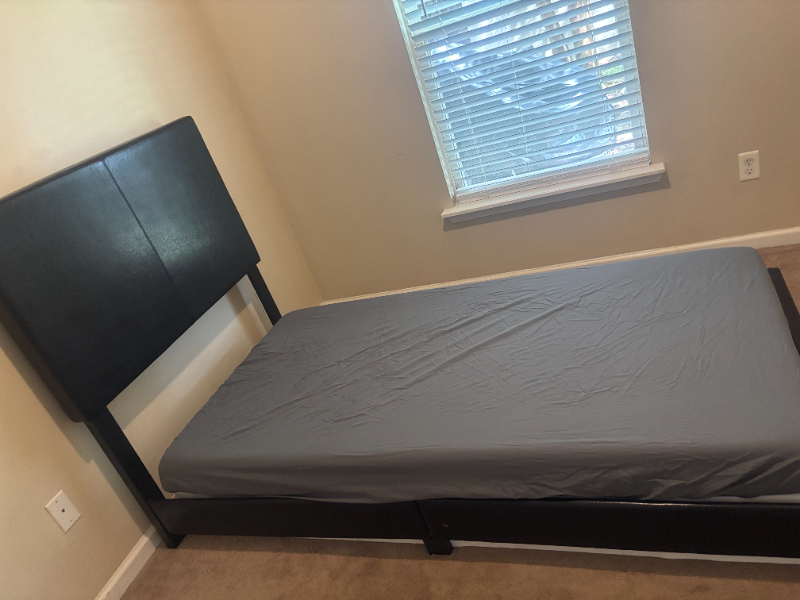 1 Golden Hawk Way - Photo 7 of 9