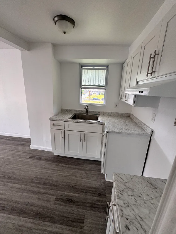 1716 N 6th St - Photo 4 of 8