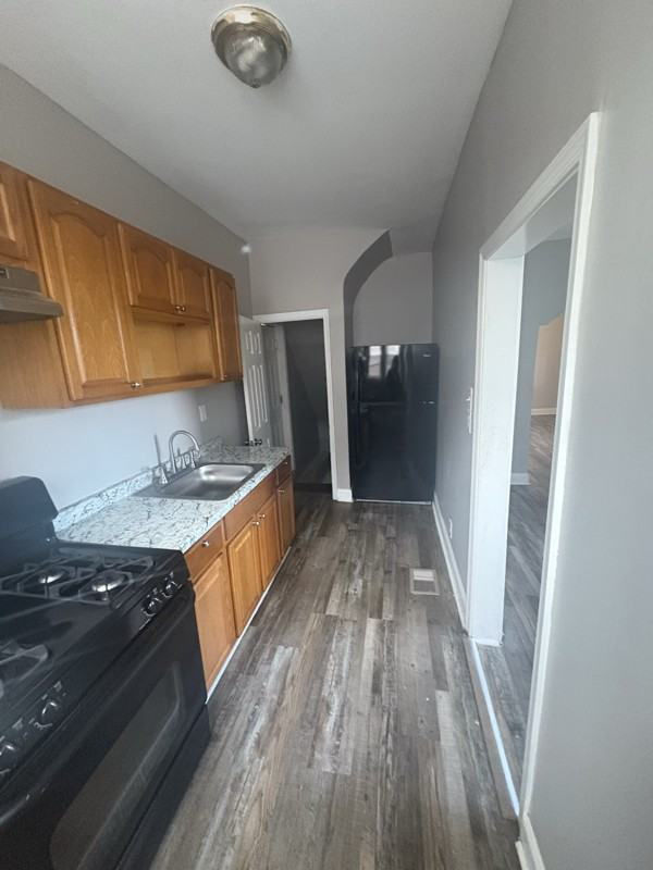 2525 W Cold Spring Ln - Photo 7 of 16