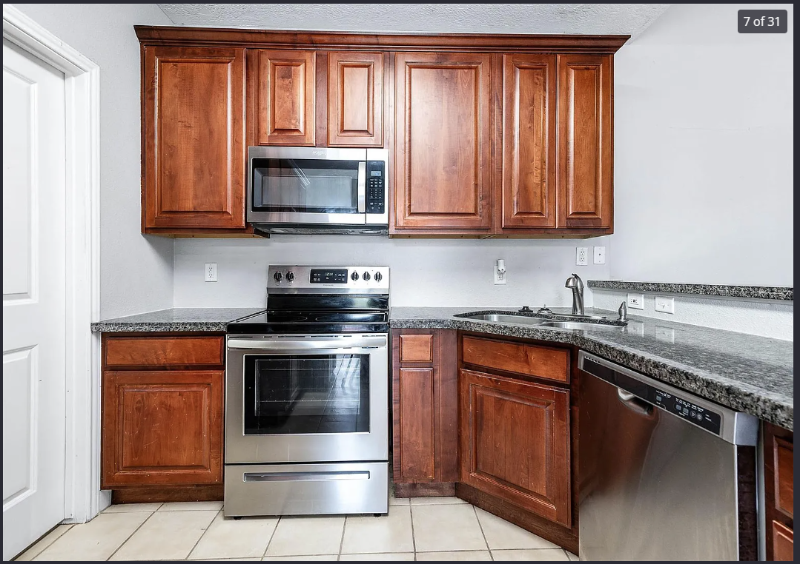 103 Capetown Cir - Photo 3 of 7