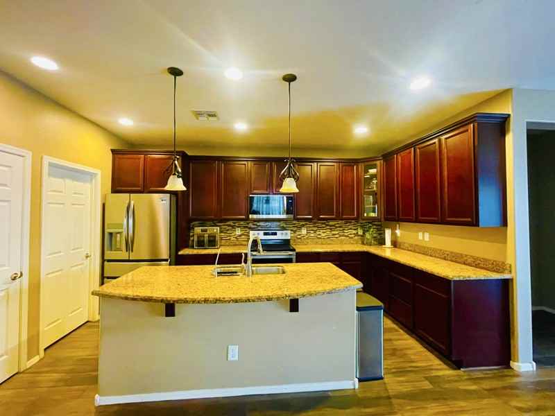 11136 E Starkey Ave - Photo 5 of 8