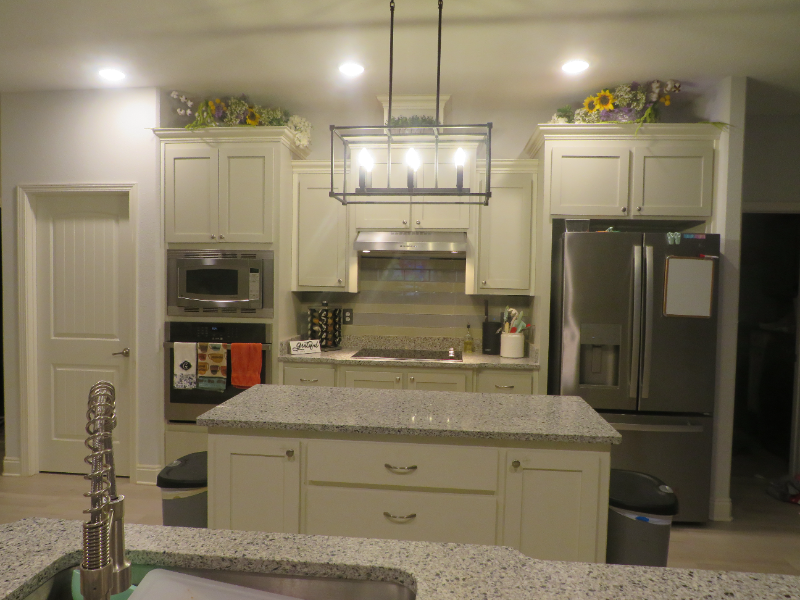 9167 Tara Cir - Photo 2 of 20