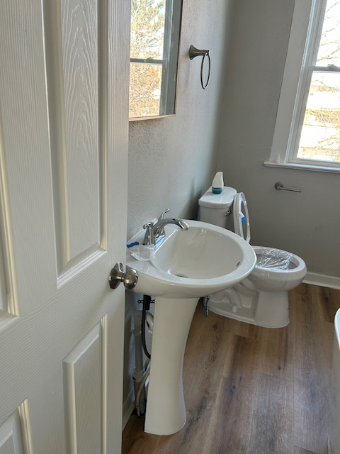 1238 Church Ave - Photo 5 of 11