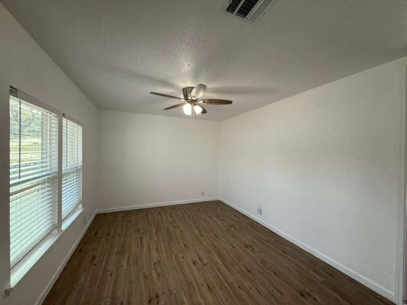 8827 Slumber Ln - Photo 3 of 18