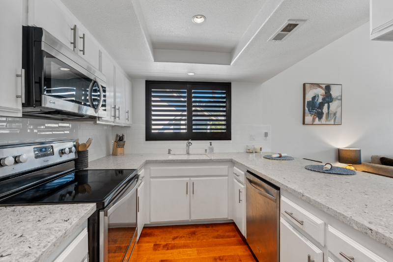 526 Via De La Valle #A - Photo 2 of 22