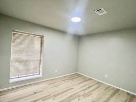 featured image of 2407 Ventura Dr #A