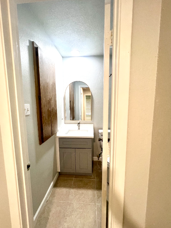 2407 Ventura Dr #A - Photo 2 of 5