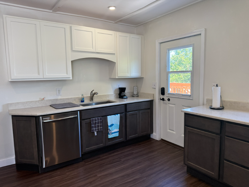 71 Willard Ave #3 - Photo 3 of 14