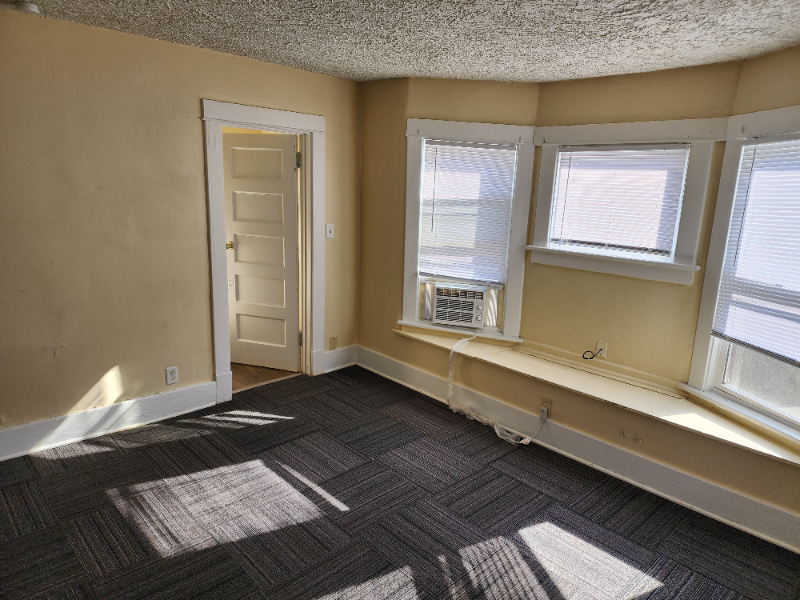 2540 South St #4 - Photo 3 of 20