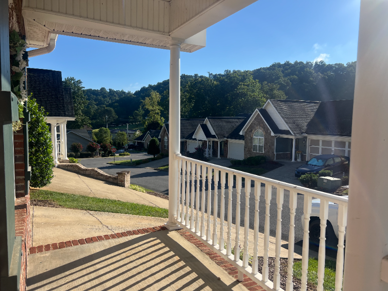 30 Hiddenbrook Ln - Photo 6 of 18