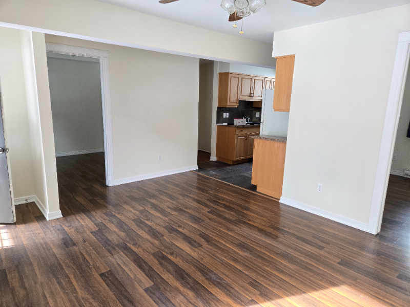 2087 Eagle Cliff Rd - Photo 2 of 12