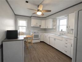 featured image of 924 Ash St #102