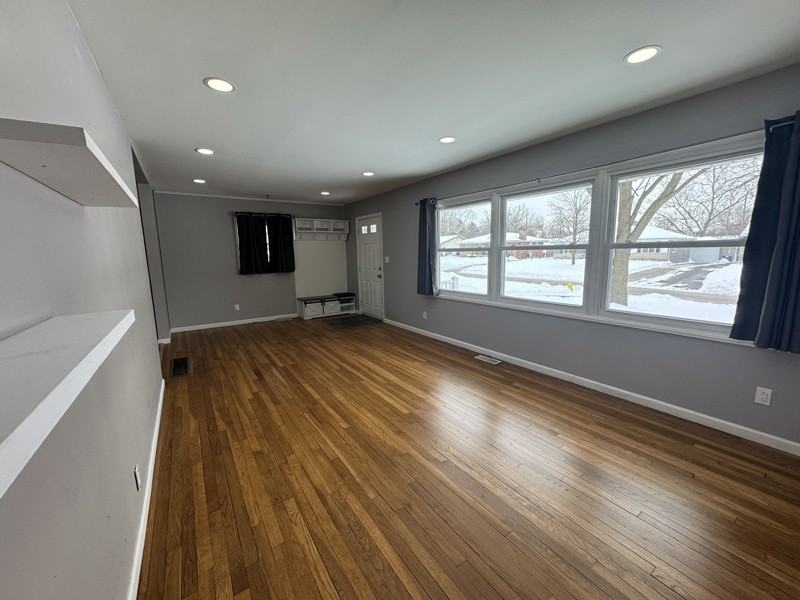 2698 Shrewsbury Rd - Photo 2 of 10