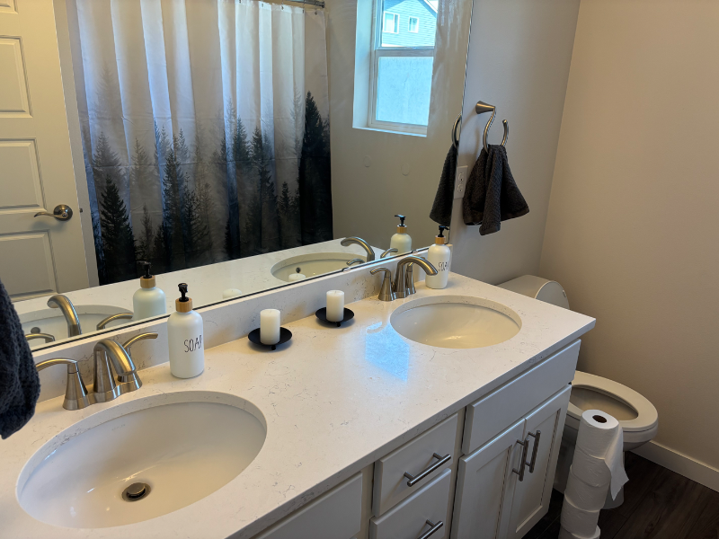 10610 21st St Se - Photo 4 of 10