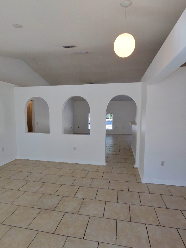 19 Leidel Dr - Photo 7 of 14