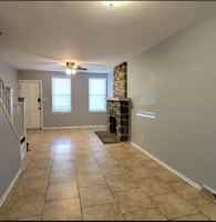 featured image of 122 N Scott St