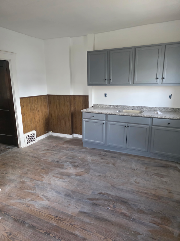 2176 West Blvd #2176 - Photo 4 of 4