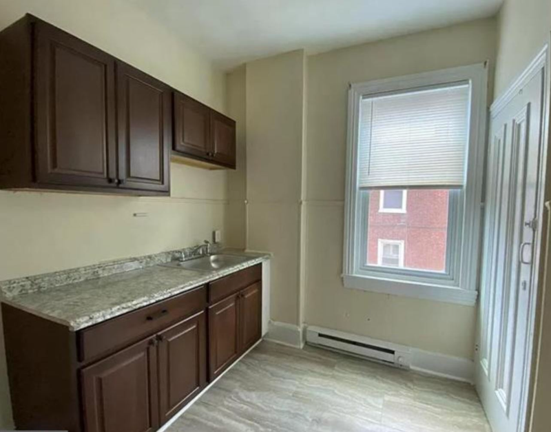 4725 Leiper St #3 - Photo 2 of 9