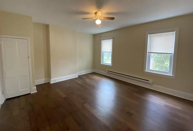 4725 Leiper St #3 - Photo 7 of 9