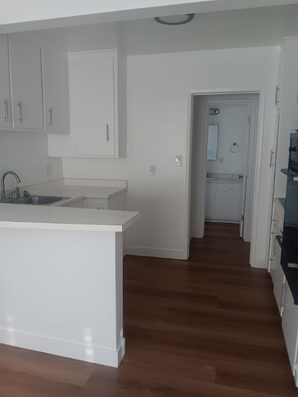 9371 Cellini Ave #7 - Photo 3 of 11