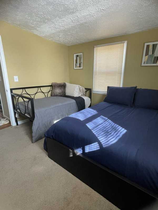 888 W Lombard St #B - Photo 4 of 15