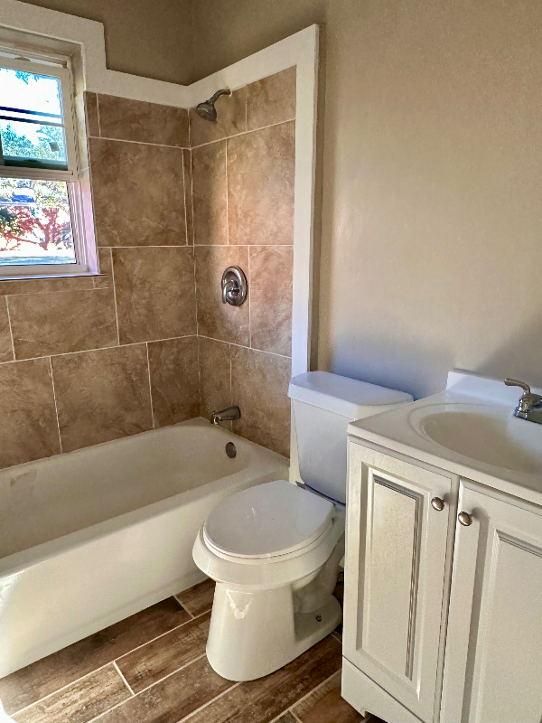 212 S Fillmore St #B - Photo 5 of 10