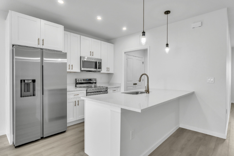 1006 Stinton St. - Photo 6 of 20