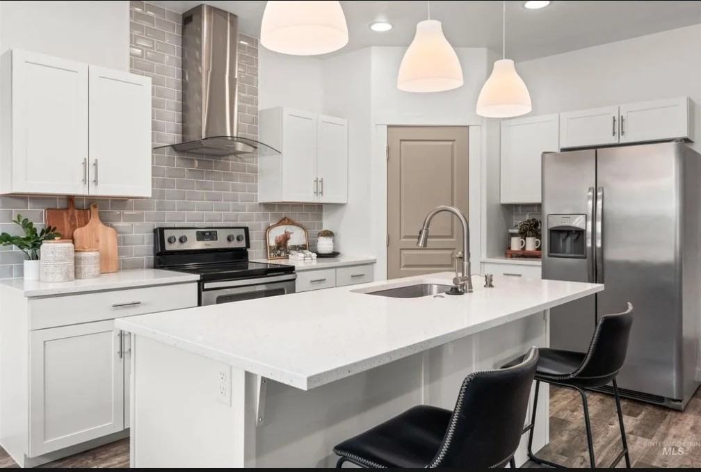 1983 W Bella Ln - Photo 7 of 22