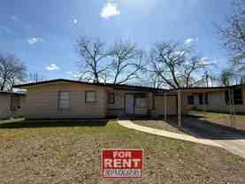 230 Craigmont Ln - Photo 1 of 1