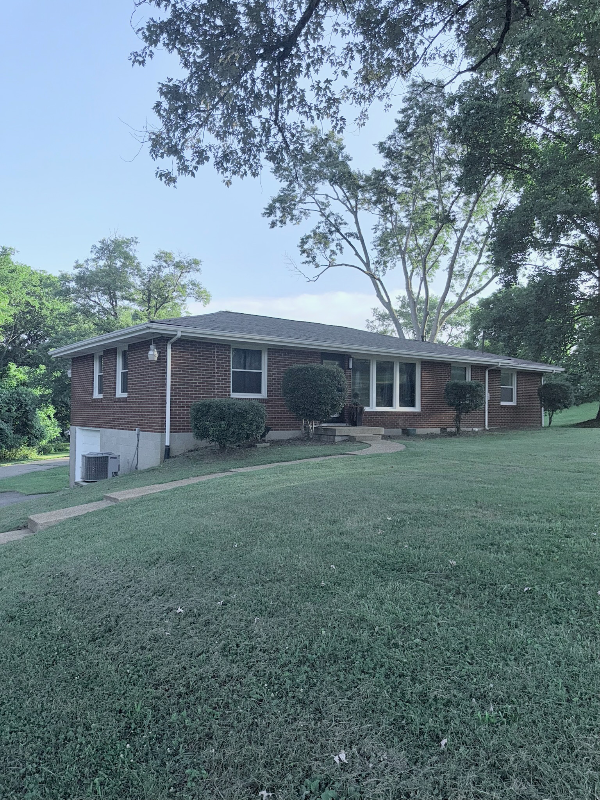 1315 Bell Grimes Ln - Photo 2 of 15