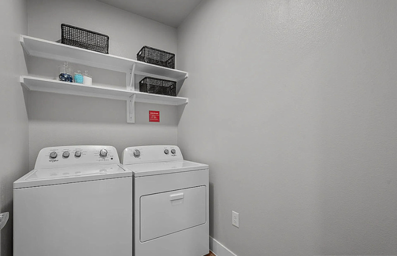 2200 E. Shbusiness #5071 - Photo 6 of 16