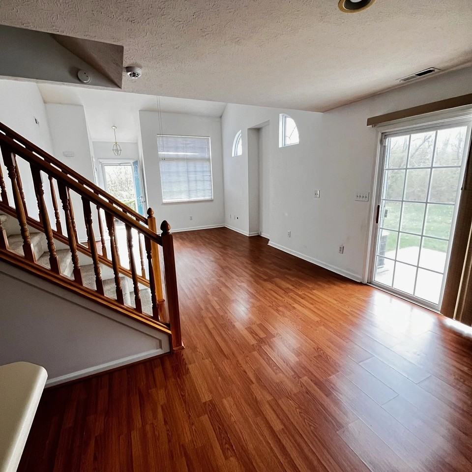 9356 Villa Creek Dr #A - Photo 4 of 15