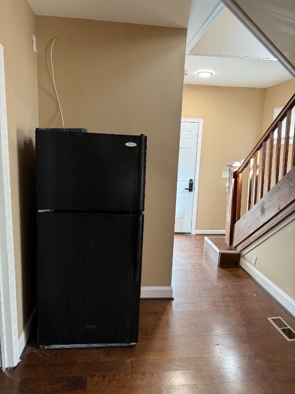 4217 Moravia Rd - Photo 4 of 15