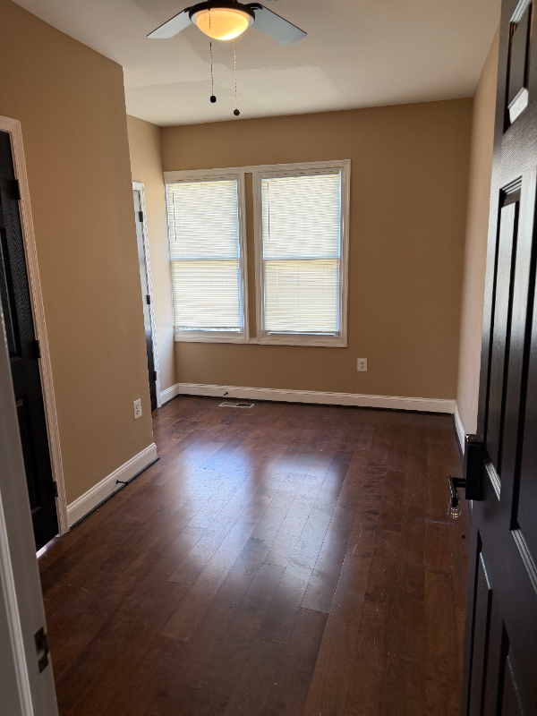 4217 Moravia Rd - Photo 5 of 15