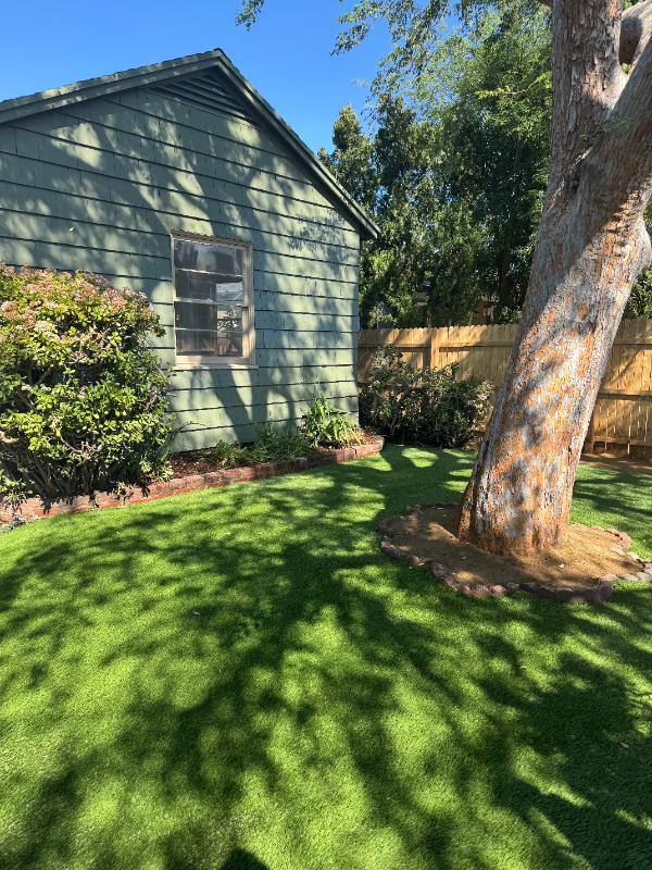 13345 Burbank Blvd - Photo 2 of 12