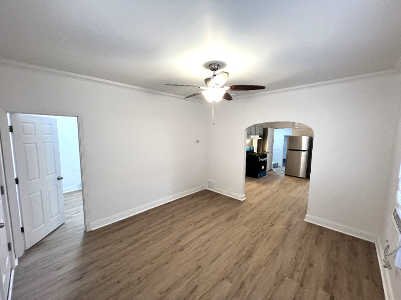 3323 Halsted St - Photo 5 of 17