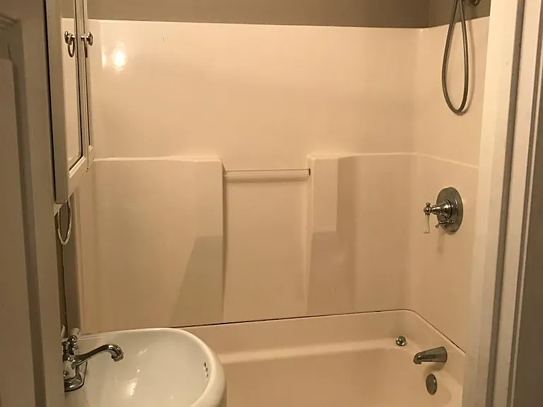 2614 Lamborne Blvd - Photo 2 of 9