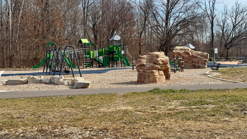 2614 Lamborne Blvd - Photo 6 of 9