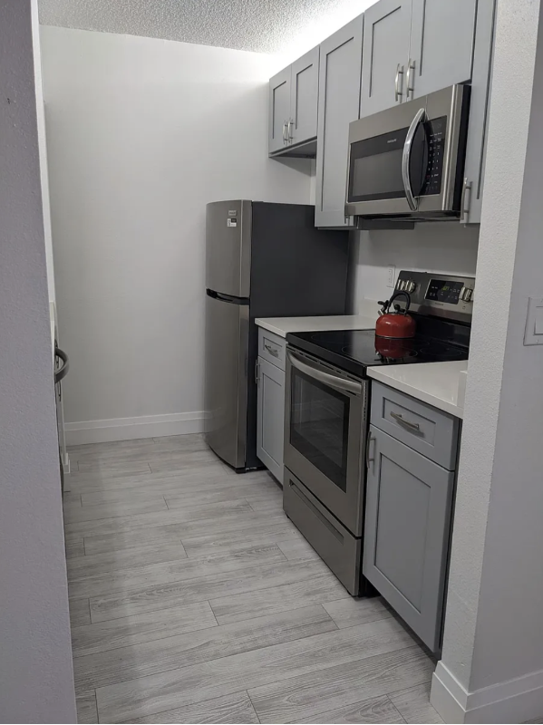 201 Santa Clara Dr #13 - Photo 2 of 7