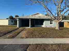 featured image of 204 E Avenue C