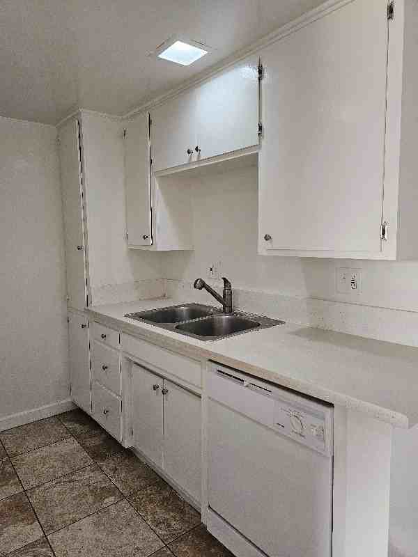 20810 Amie Ave #9 - Photo 5 of 24