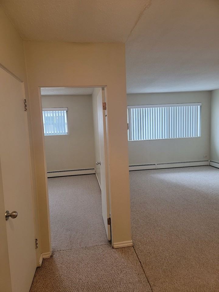 ***BELTLINE***714 on 15th Calgary - Photo 2 of 44