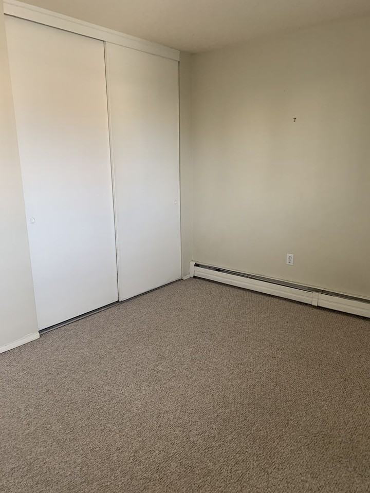 Sunshine Terrace in Mission! - Photo 6 of 22