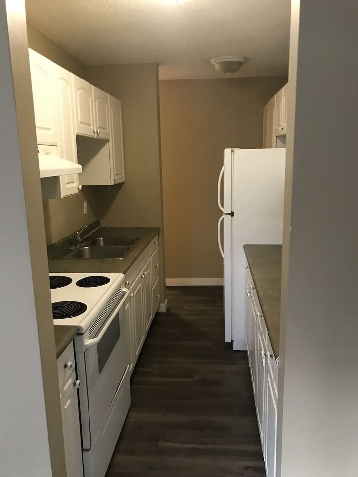 Sunshine Terrace in Mission! - Photo 3 of 22