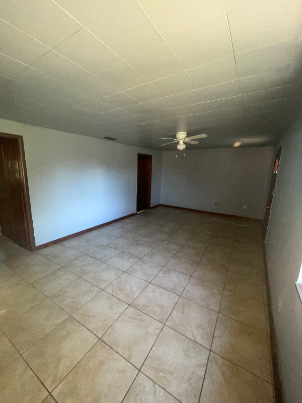 2006 34th St Nw - Photo 4 of 7