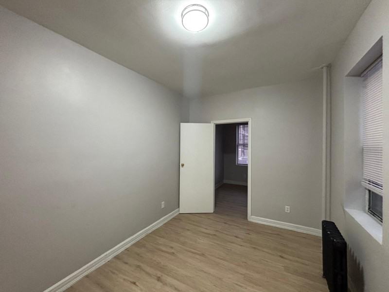 303 58th St - Photo 6 of 8