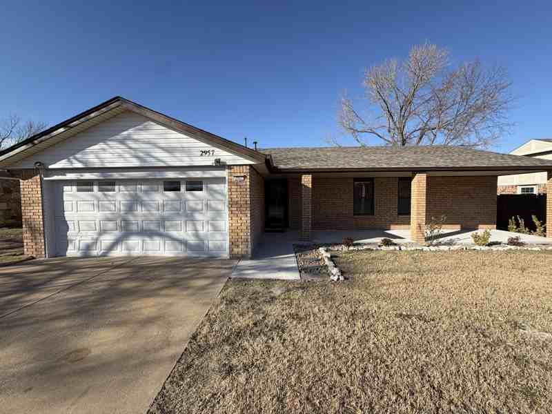 2957 W 114th Pl S - Photo 2 of 16