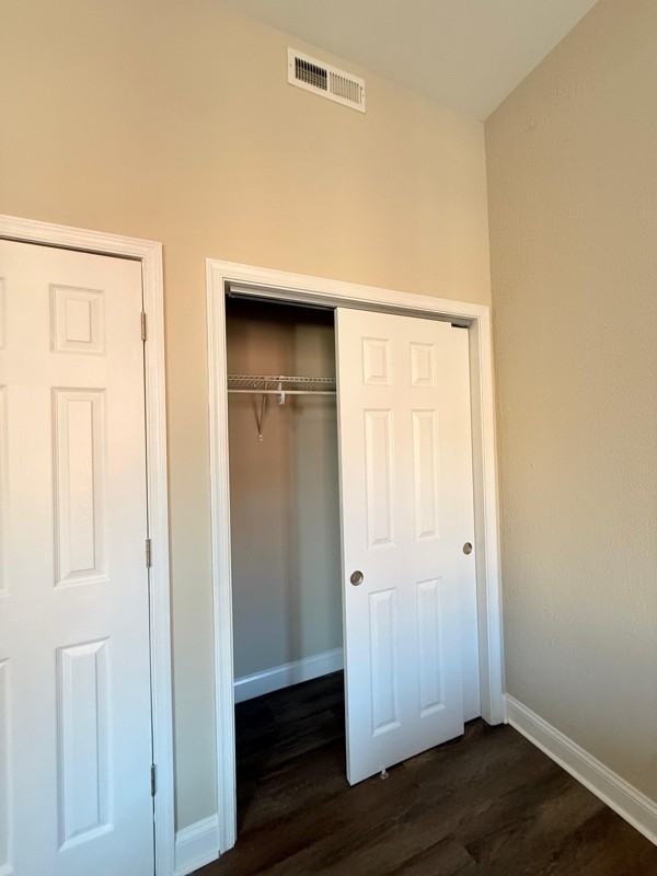 1005 Edmondson Ave #2 - Photo 4 of 16